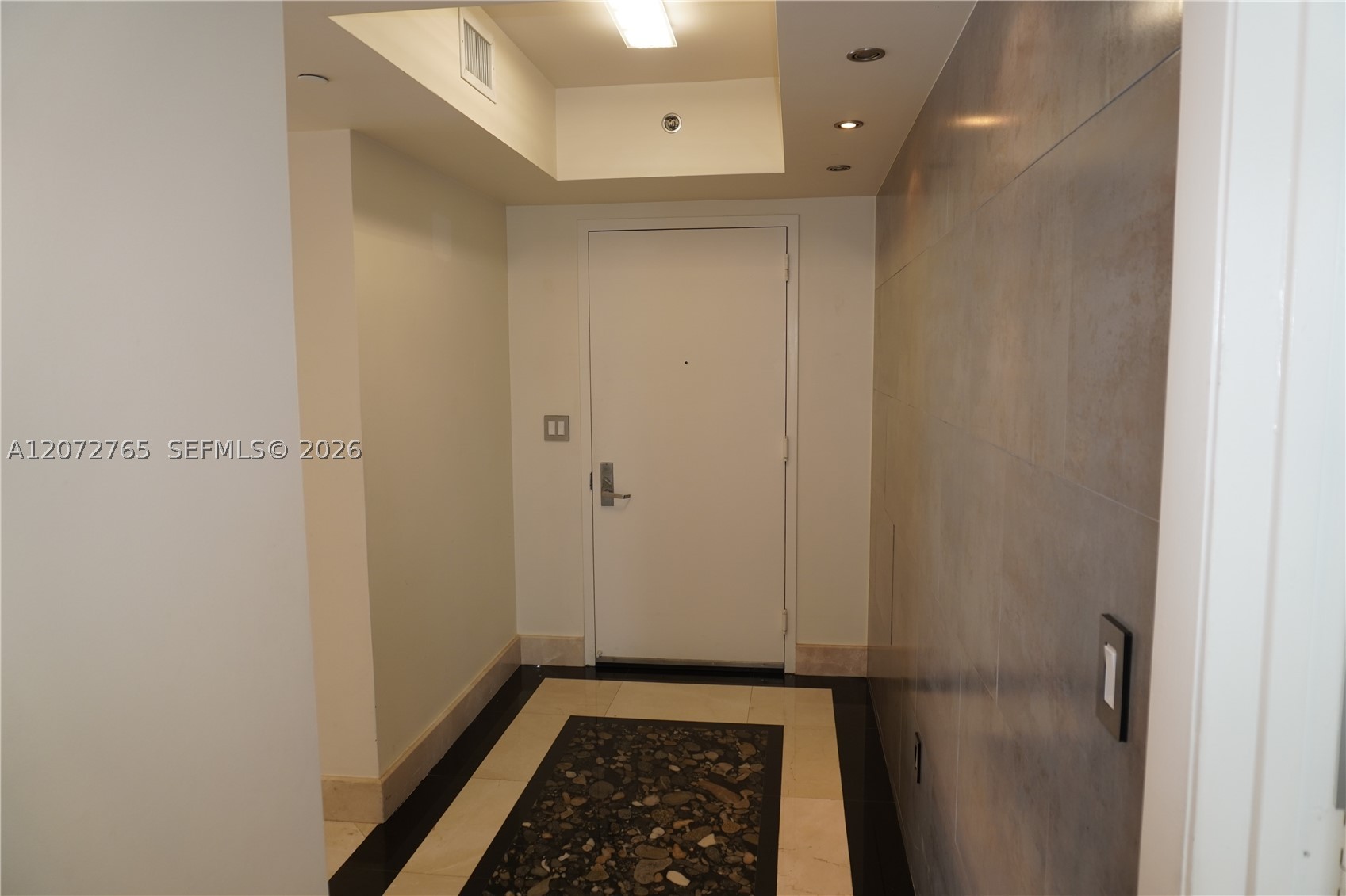 50 Biscayne Blvd #5202, Miami FL 33132