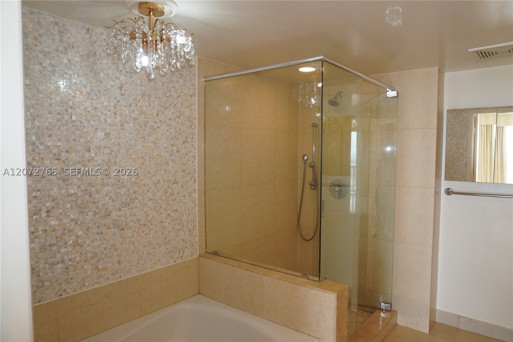 50 Biscayne Blvd #5202, Miami FL 33132