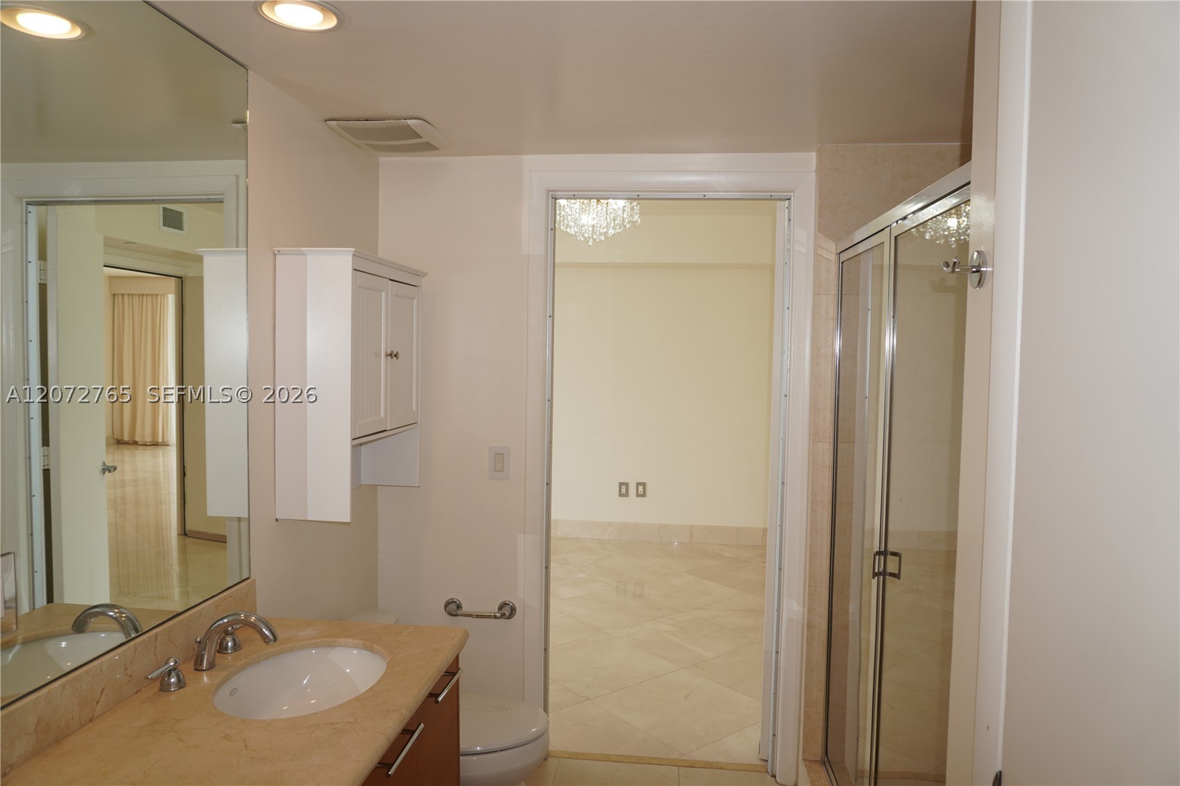 50 Biscayne Blvd #5202, Miami FL 33132
