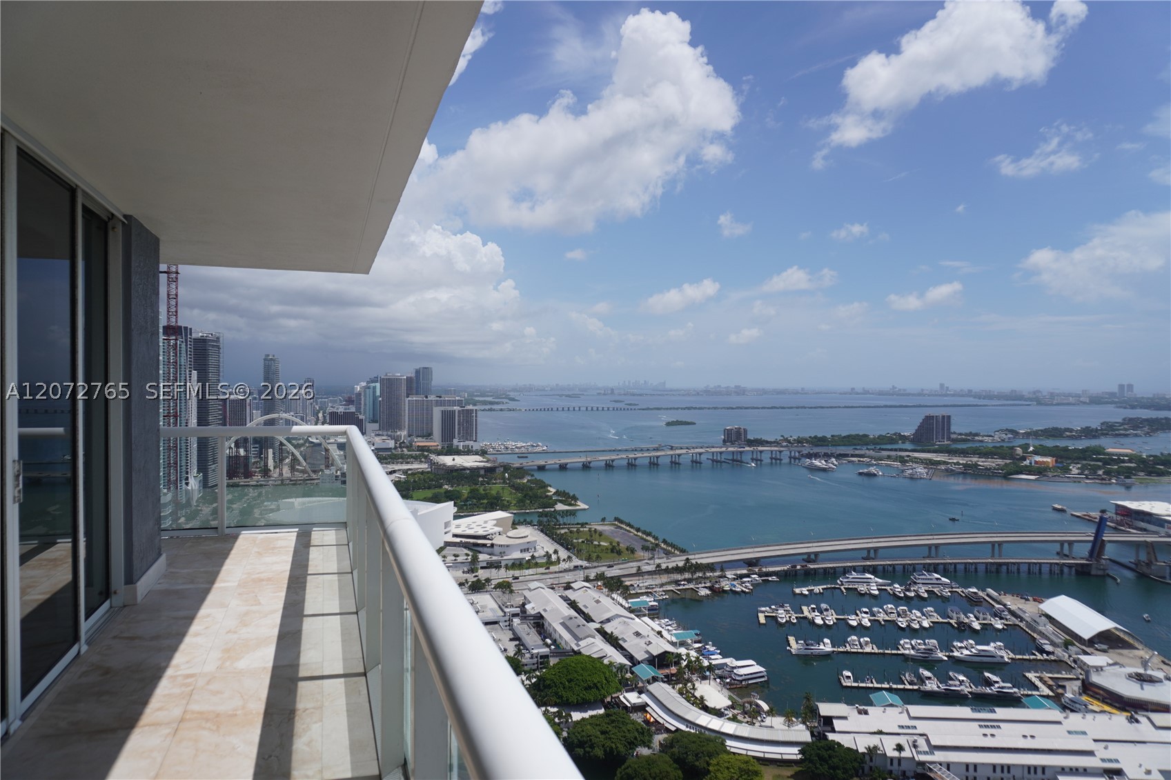 50 Biscayne Blvd #5202, Miami FL 33132