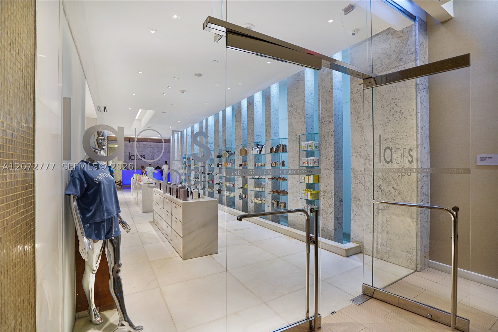 4401 Collins Ave #1115, Miami Beach FL 33140