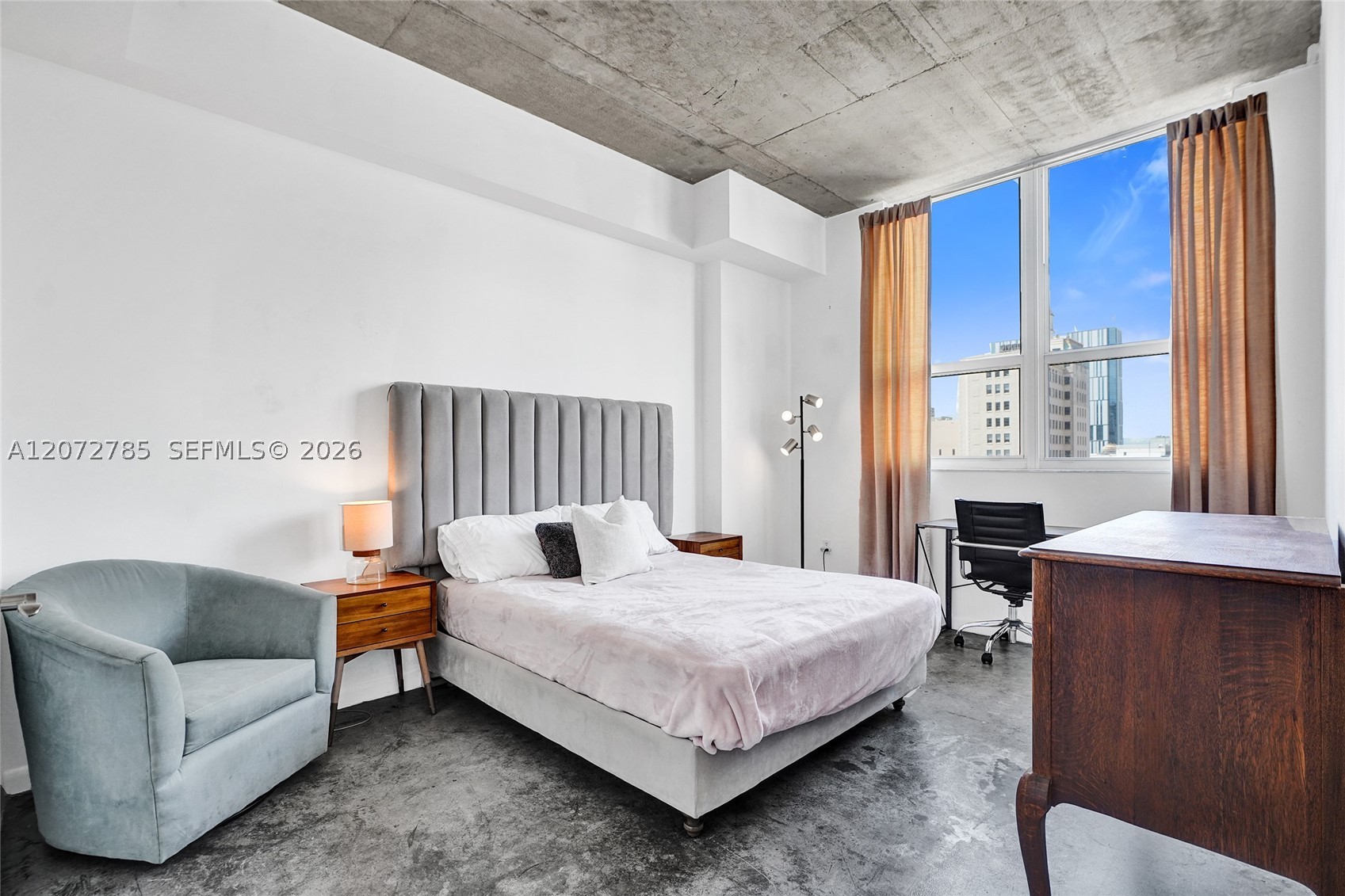 133 NE 2nd Ave #1013, Miami FL 33132