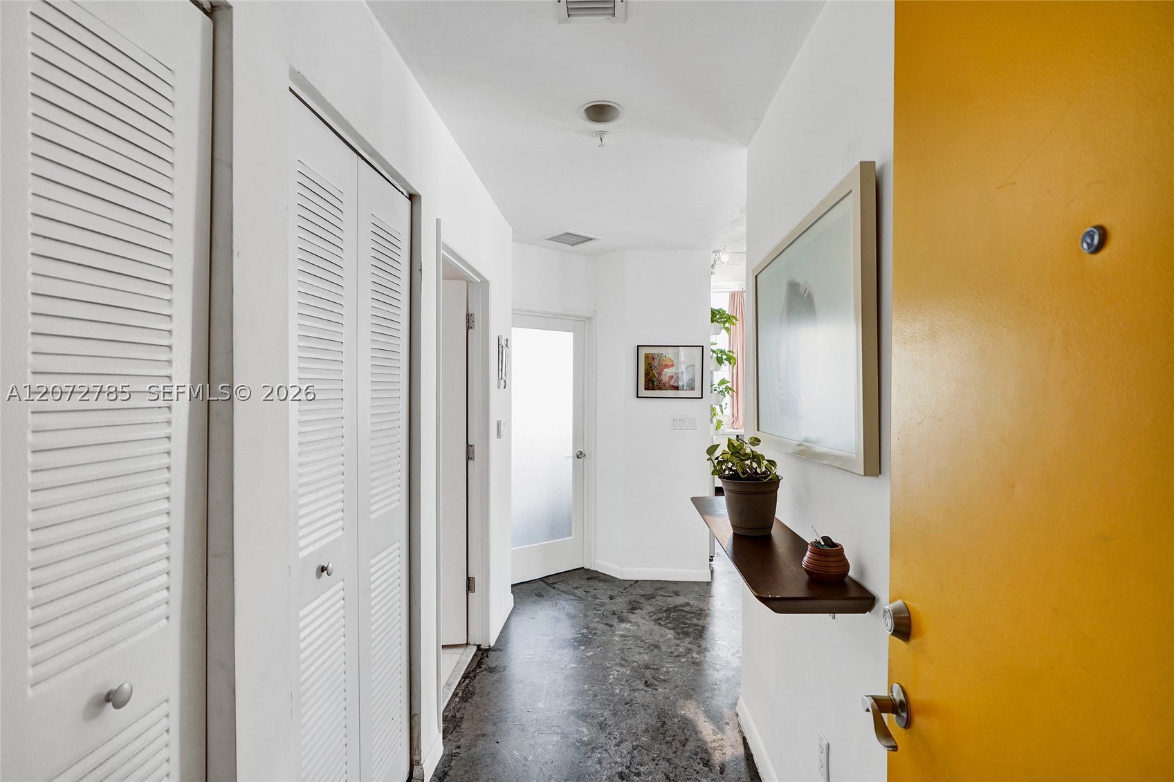 133 NE 2nd Ave #1013, Miami FL 33132