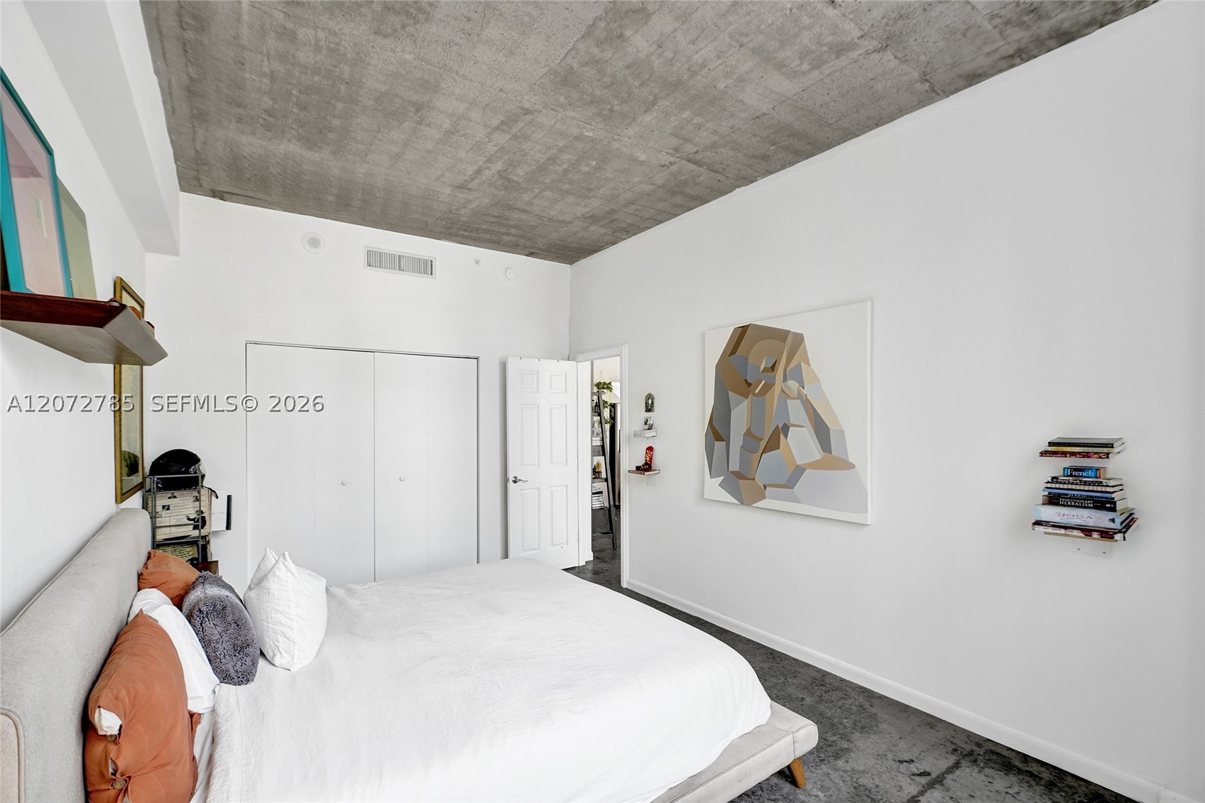 133 NE 2nd Ave #1013, Miami FL 33132