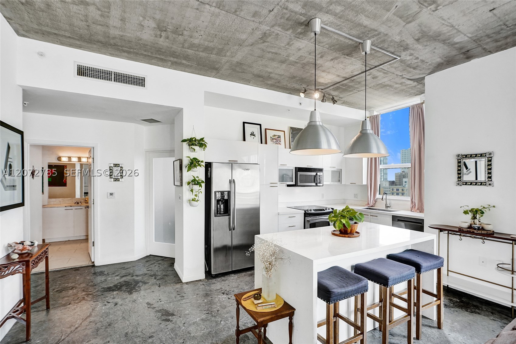 133 NE 2nd Ave #1013, Miami FL 33132