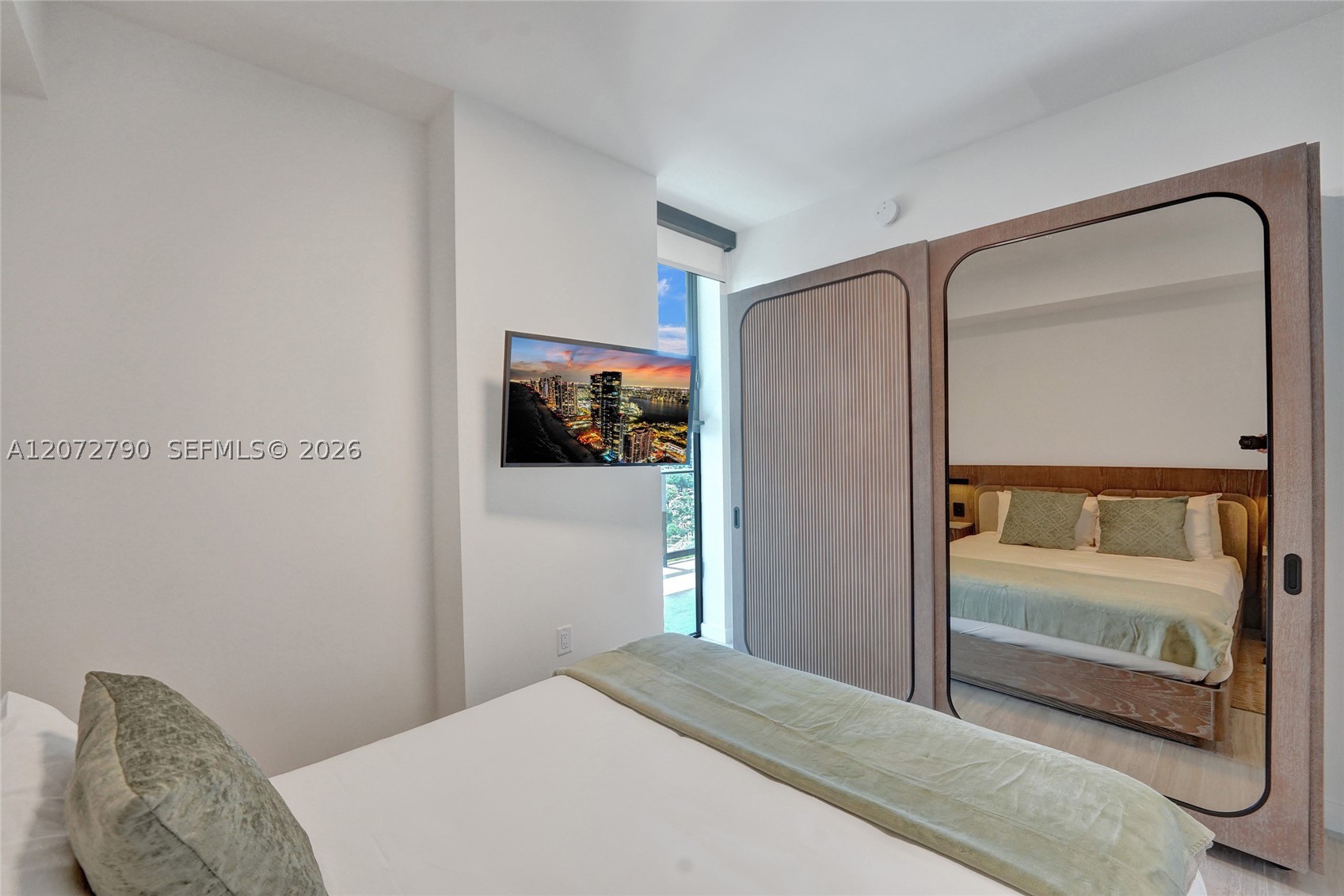 580 72nd St #1012, Miami Beach FL 33141
