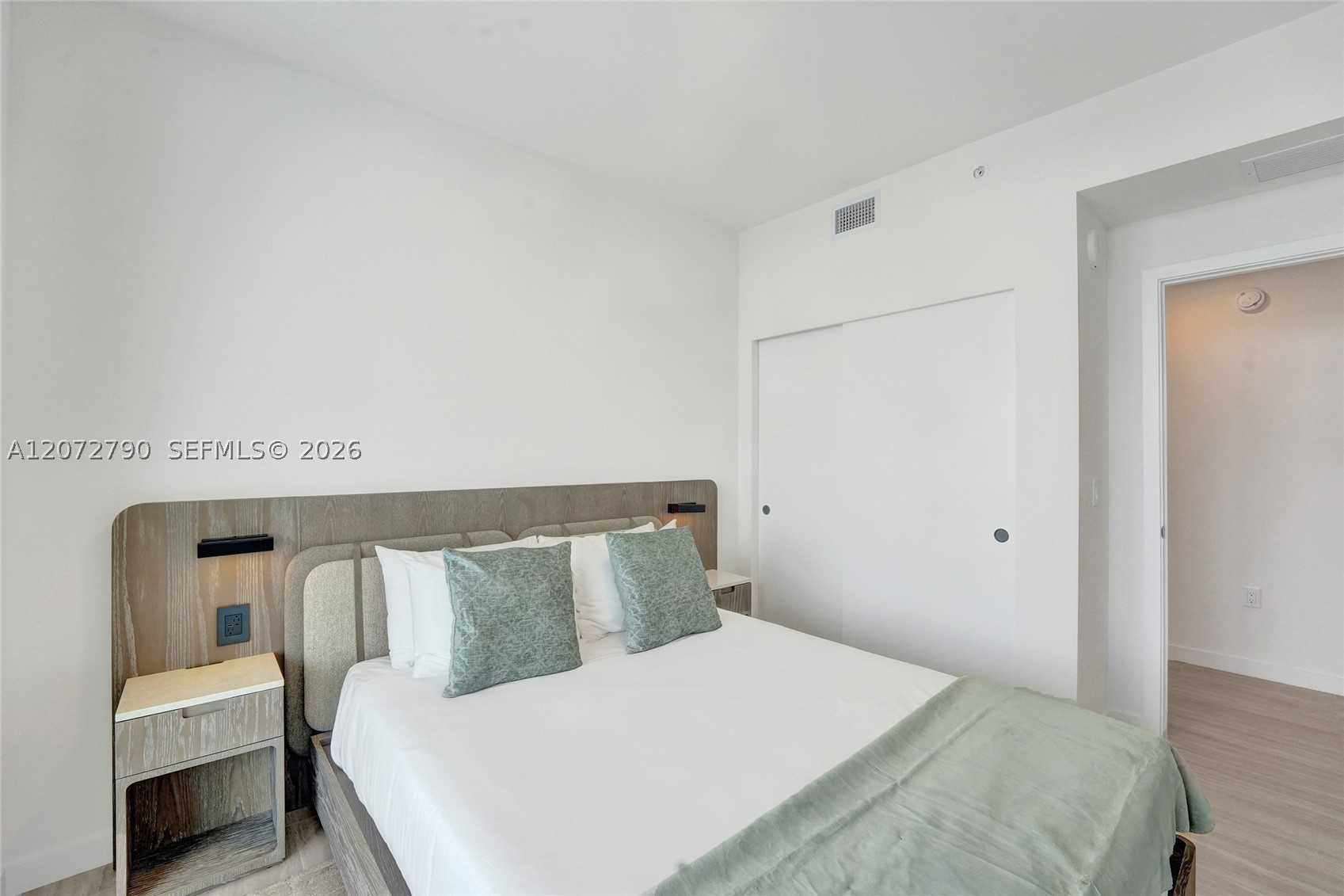 580 72nd St #1012, Miami Beach FL 33141