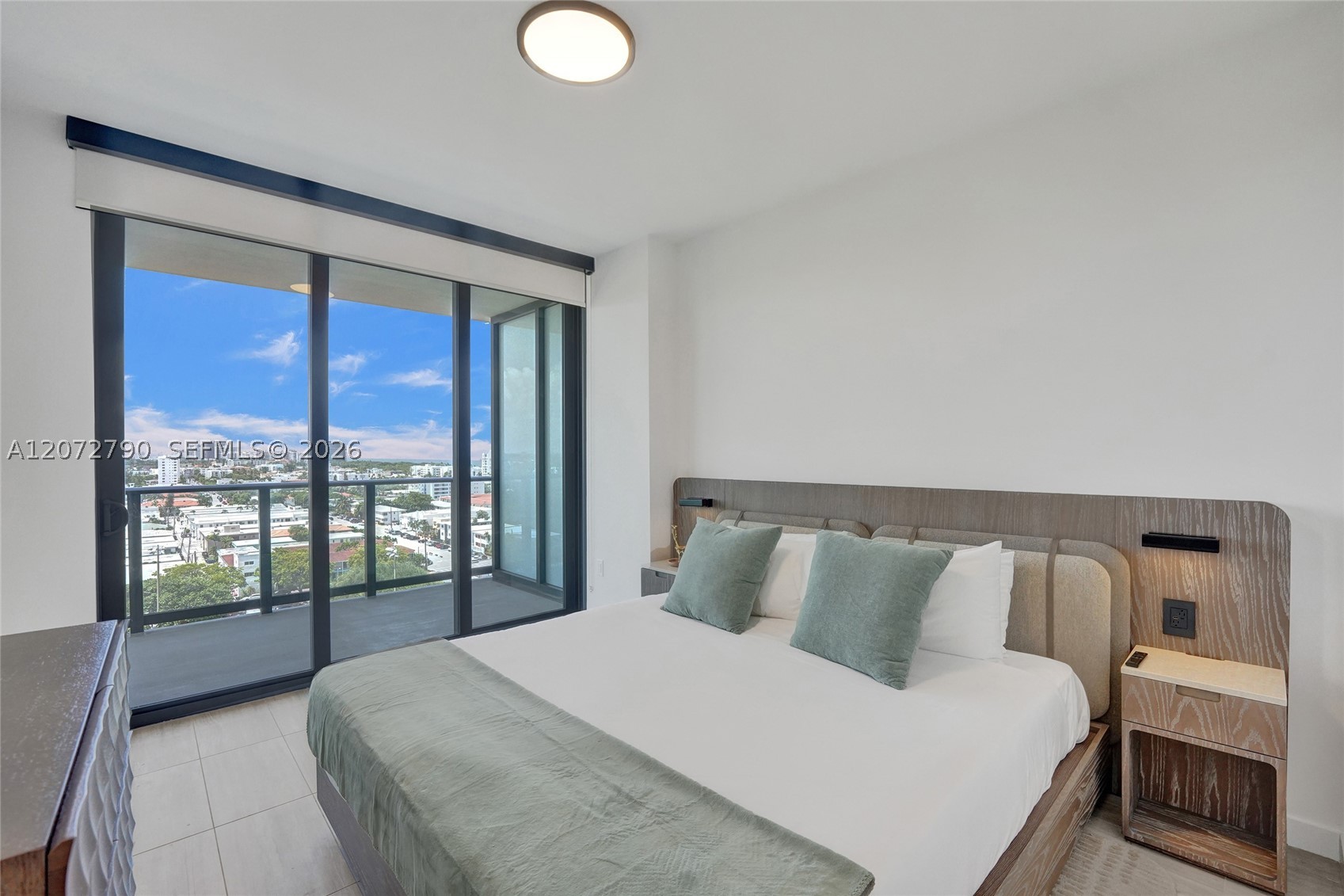 580 72nd St #1012, Miami Beach FL 33141