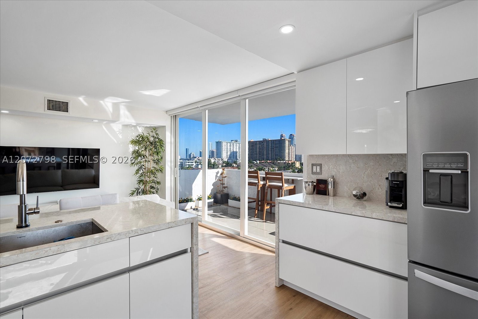 3703 NE 166th St #701, North Miami Beach FL 33160