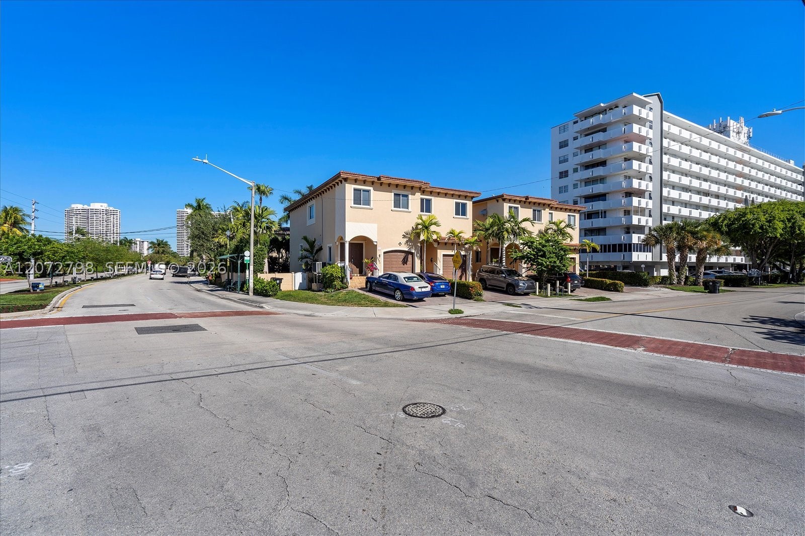 3703 NE 166th St #701, North Miami Beach FL 33160