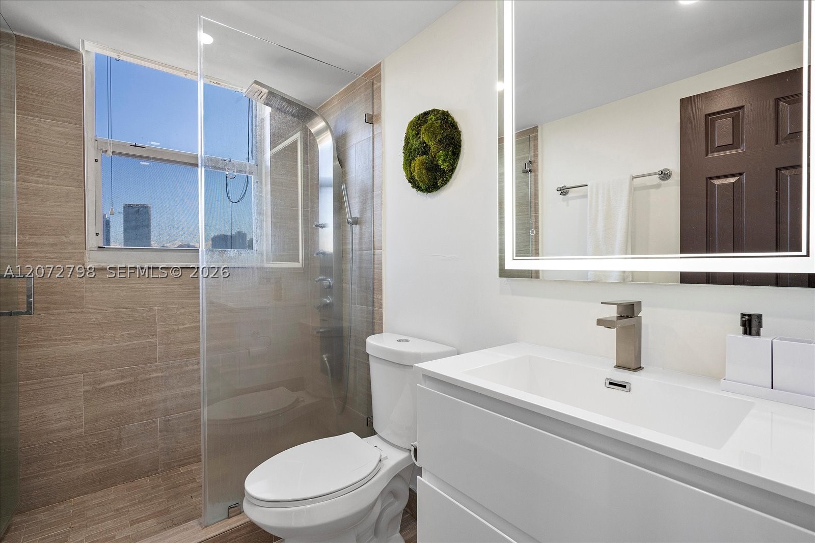 3703 NE 166th St #701, North Miami Beach FL 33160