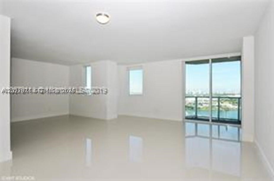 244 Biscayne Blvd #1102, Miami FL 33132