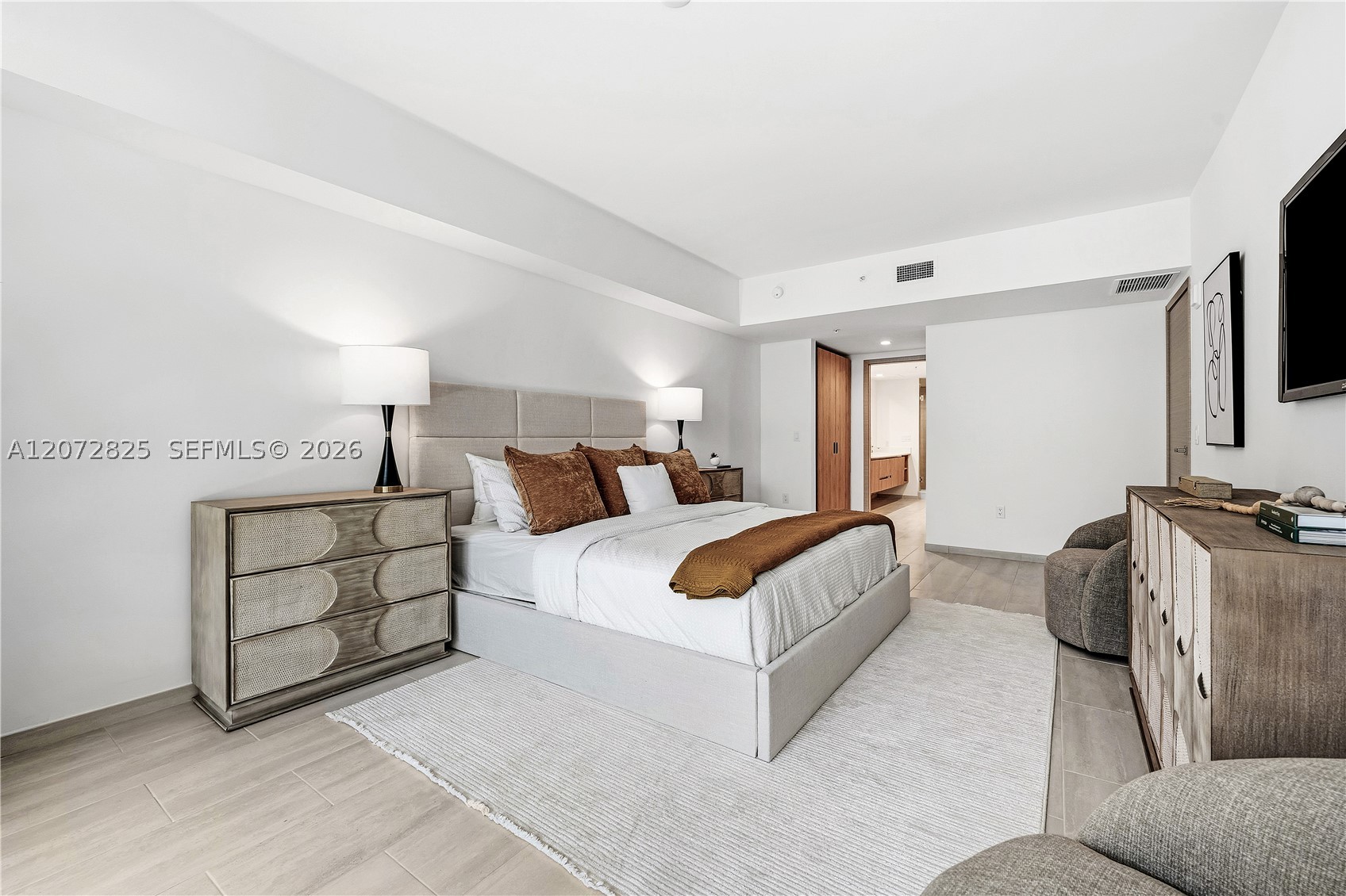 10281 W Bay Harbor Dr #201, Bay Harbor Islands FL 33154