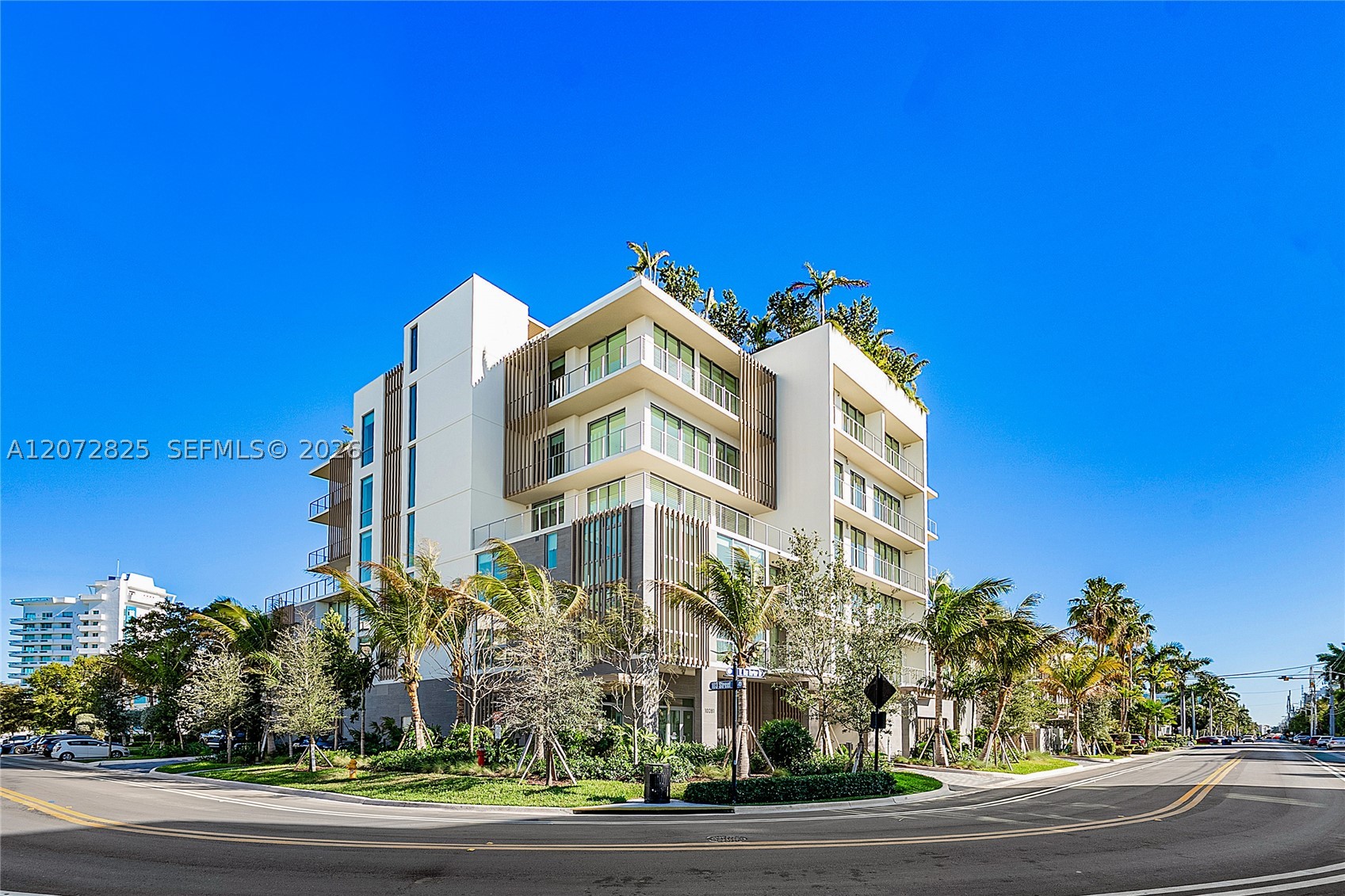 10281 W Bay Harbor Dr #201, Bay Harbor Islands FL 33154