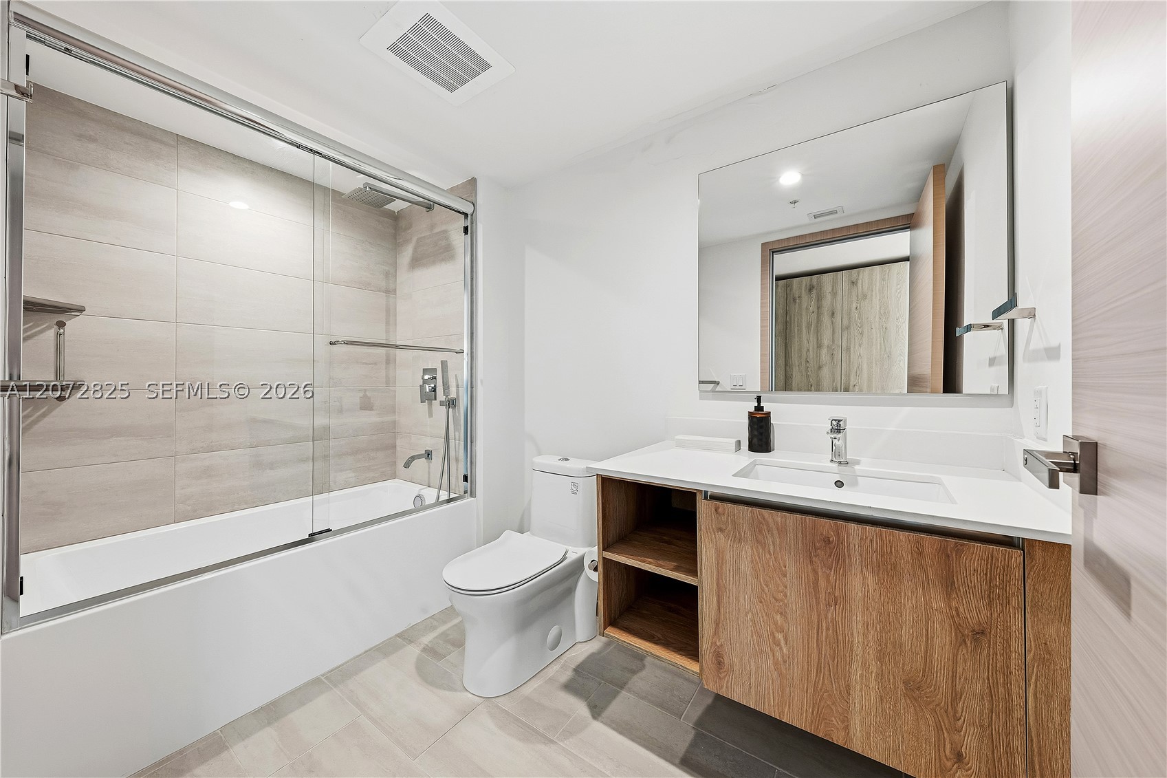 10281 W Bay Harbor Dr #201, Bay Harbor Islands FL 33154