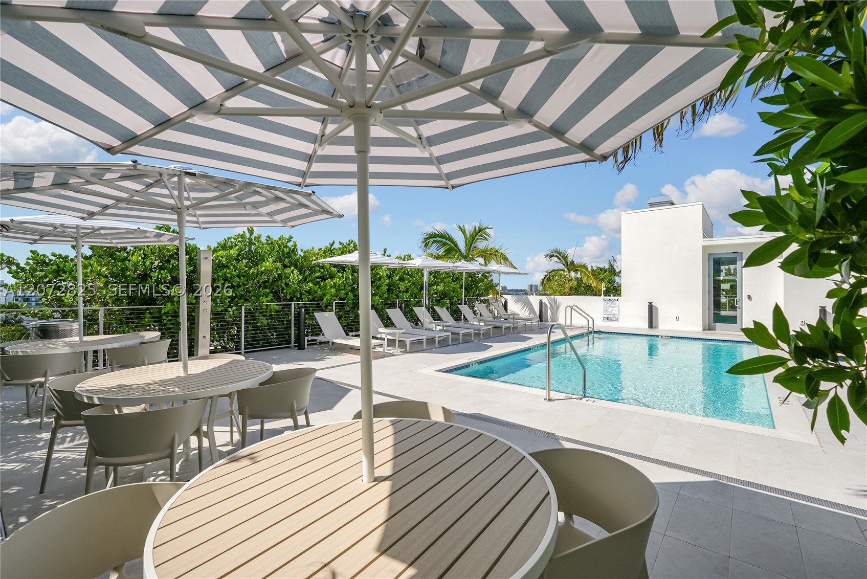 10281 W Bay Harbor Dr #201, Bay Harbor Islands FL 33154