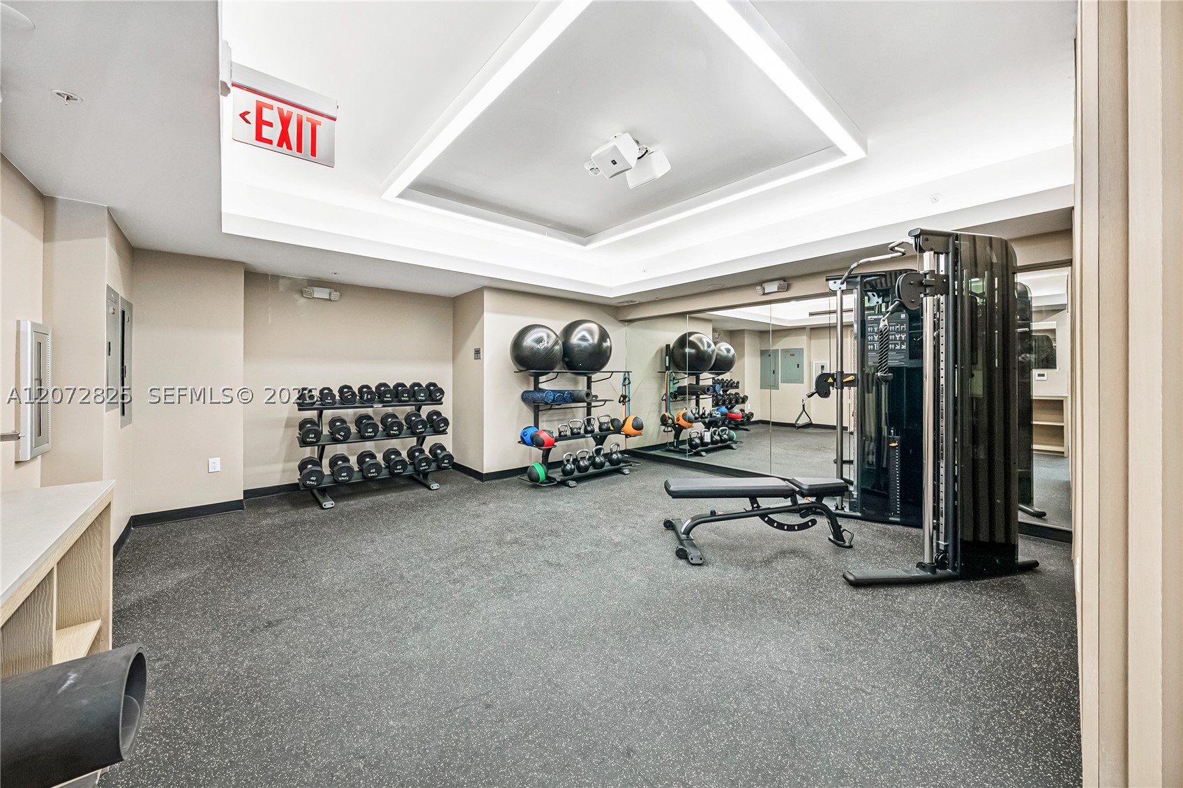 10281 W Bay Harbor Dr #201, Bay Harbor Islands FL 33154