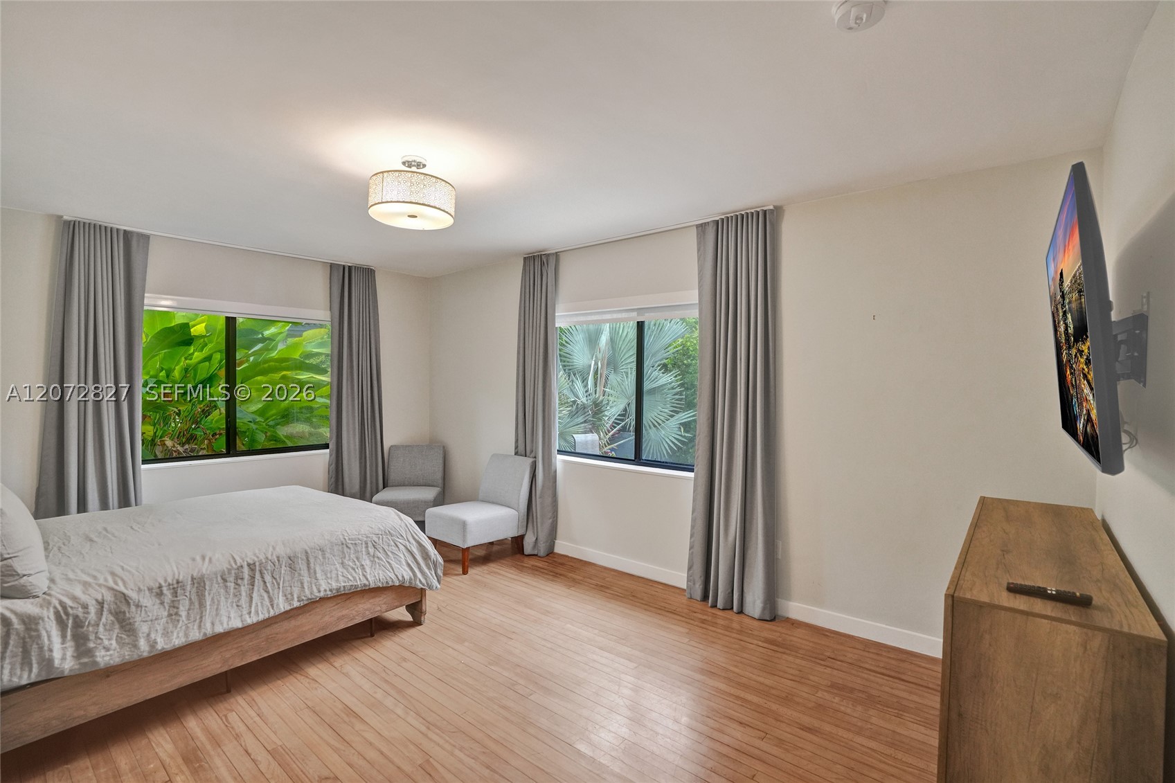 1064 NE 97th St, Miami Shores FL 33138