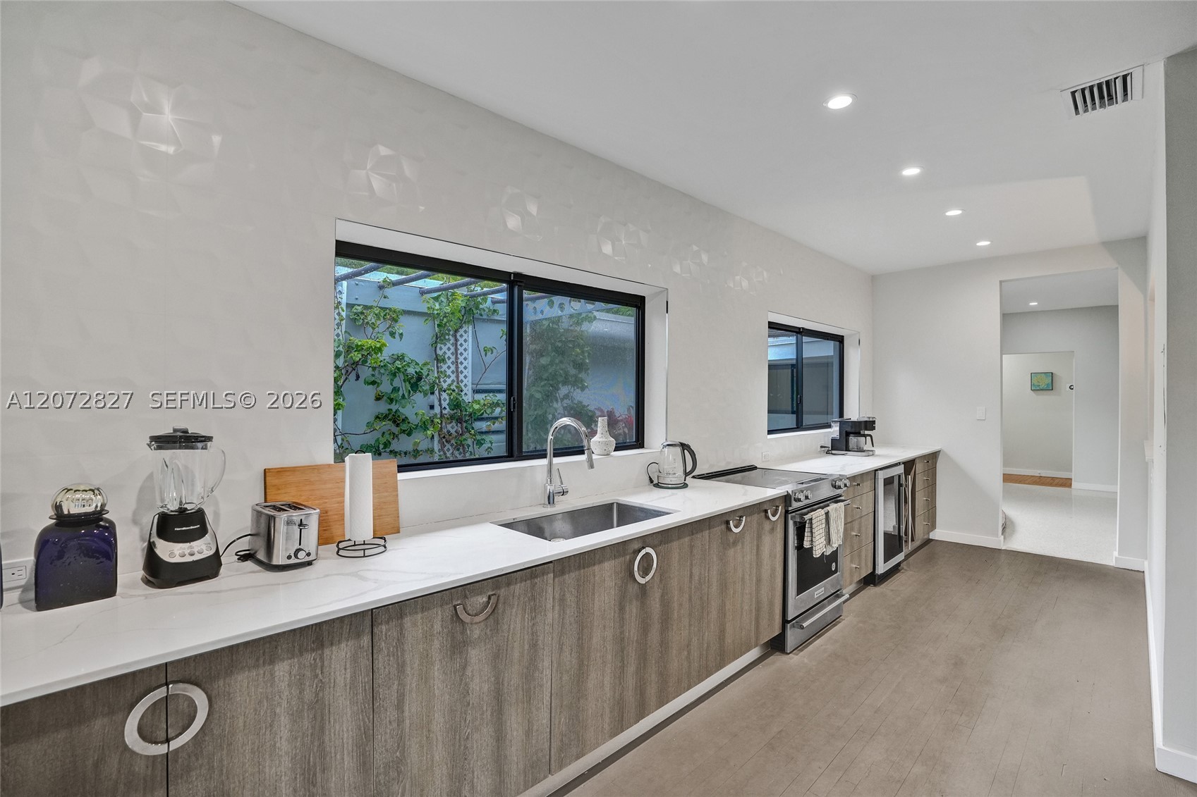1064 NE 97th St, Miami Shores FL 33138