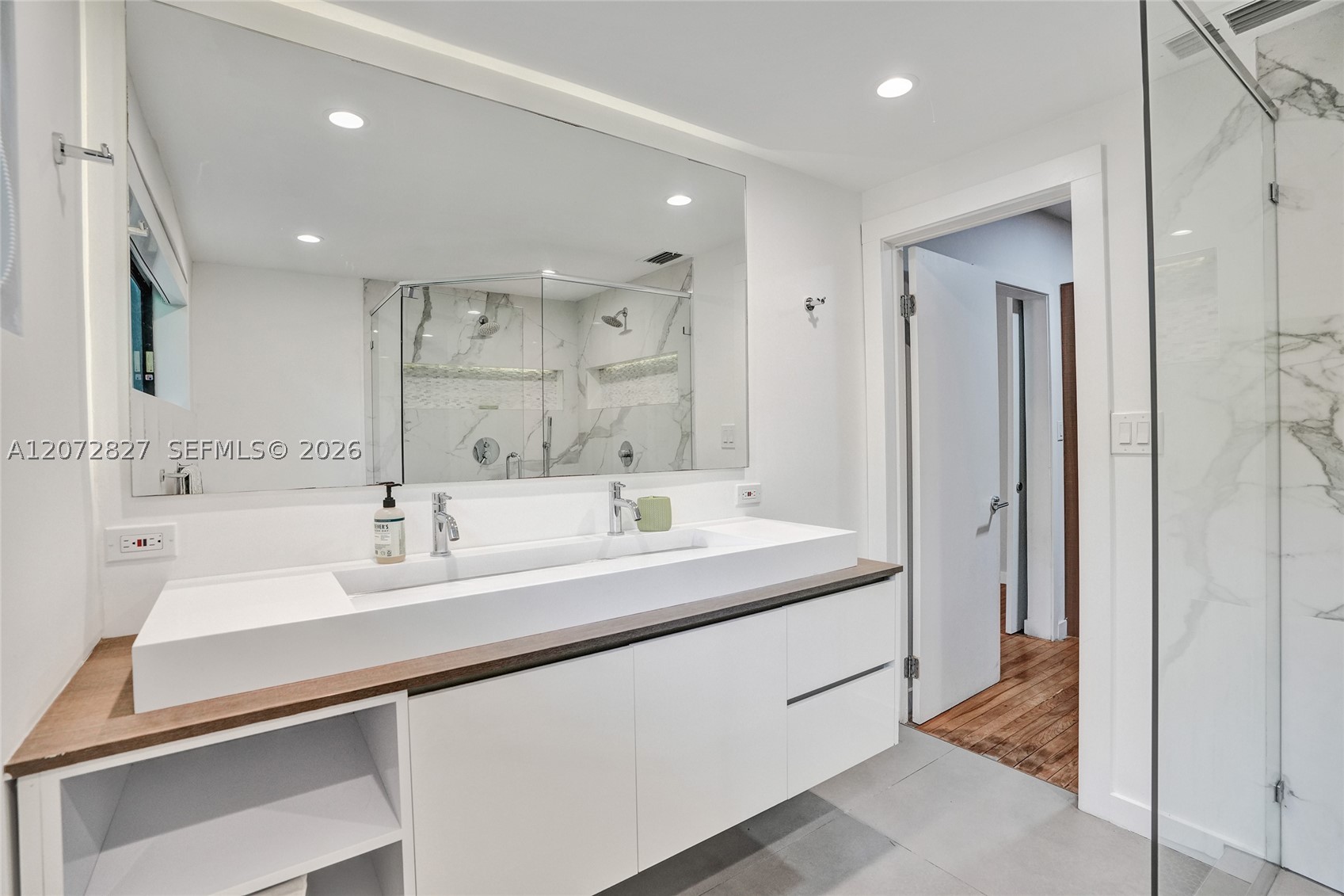 1064 NE 97th St, Miami Shores FL 33138