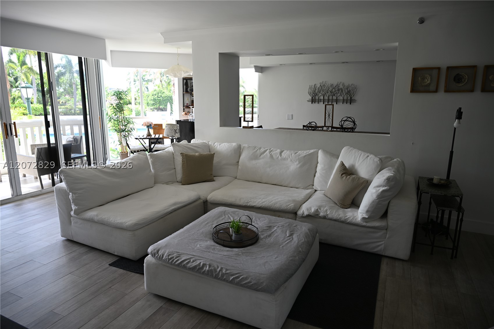 1000 E Island Blvd #303, Aventura FL 33160