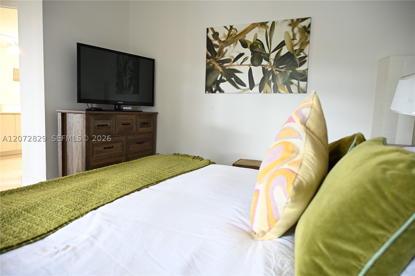 1000 E Island Blvd #303, Aventura FL 33160