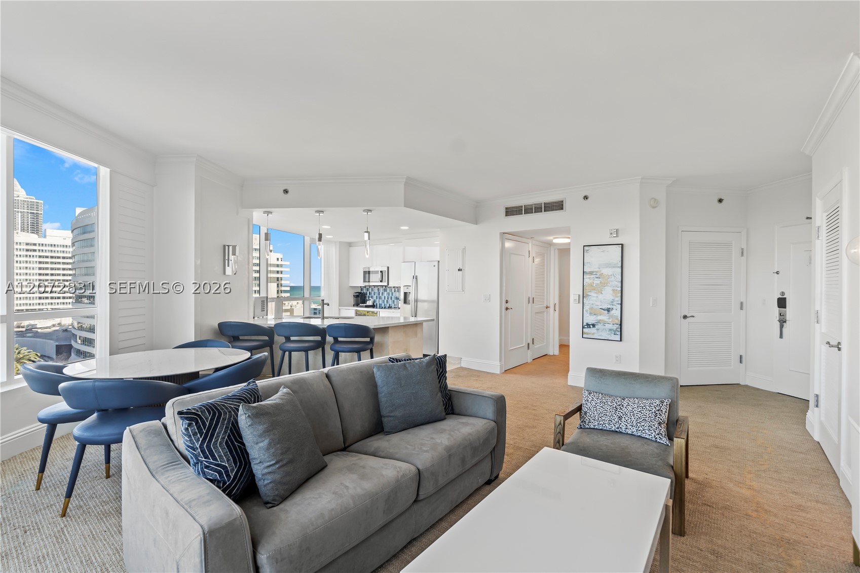 4401 Collins Ave #915, Miami Beach FL 33140