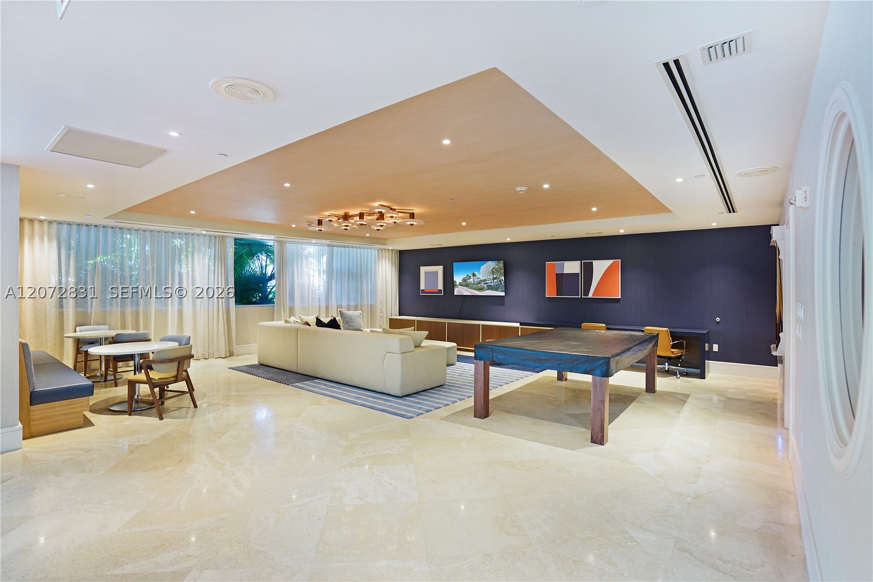 4401 Collins Ave #915, Miami Beach FL 33140