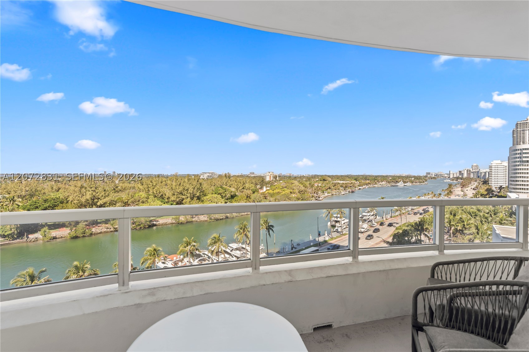 4401 Collins Ave #915, Miami Beach FL 33140