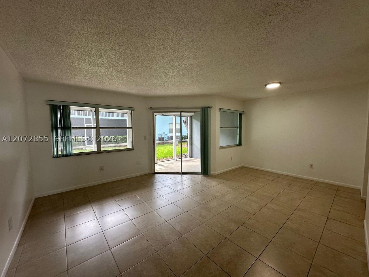 2003 SE 27th Dr #102-A, Homestead FL 33035