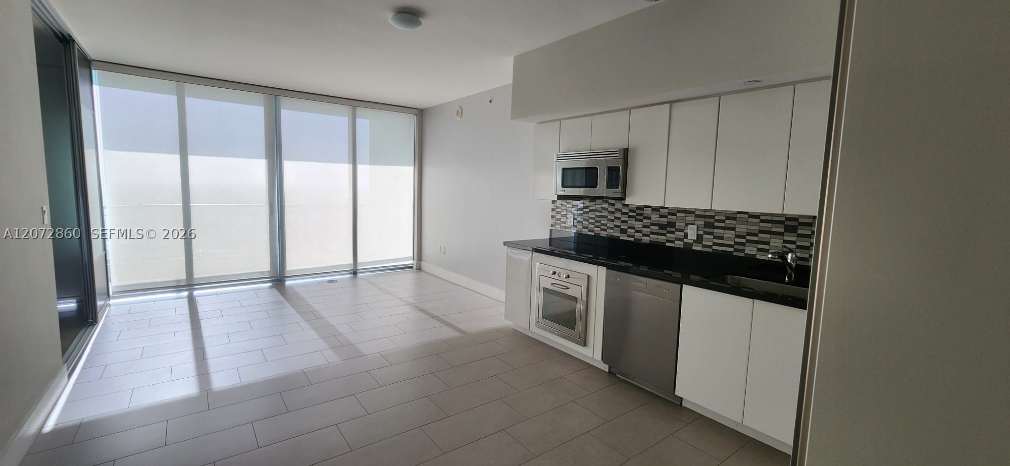 92 SW 3rd St #4308, Miami FL 33130