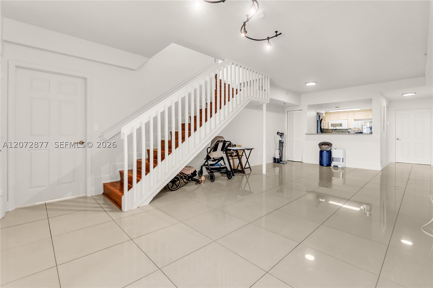 1650 Coral Way #PH-9, Miami FL 33145