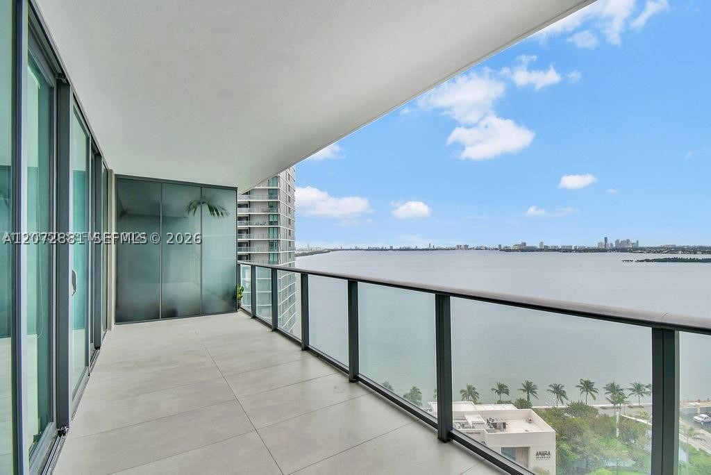650 NE 32nd St #1803, Miami FL 33137
