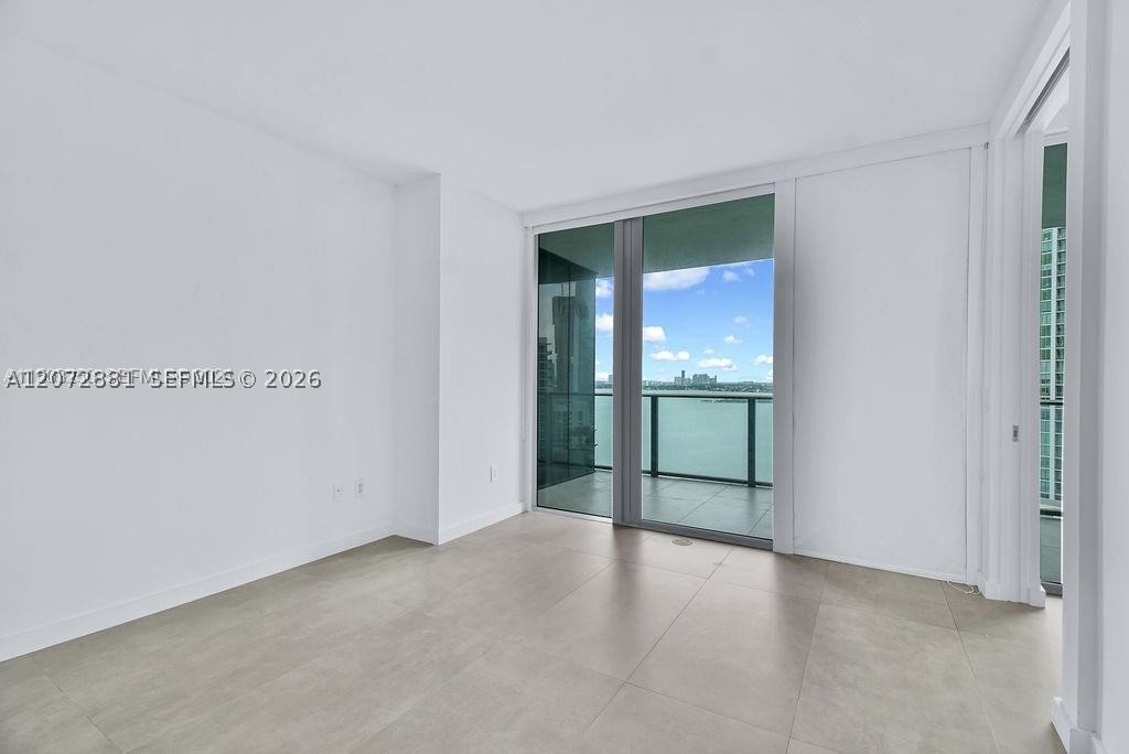 650 NE 32nd St #1803, Miami FL 33137