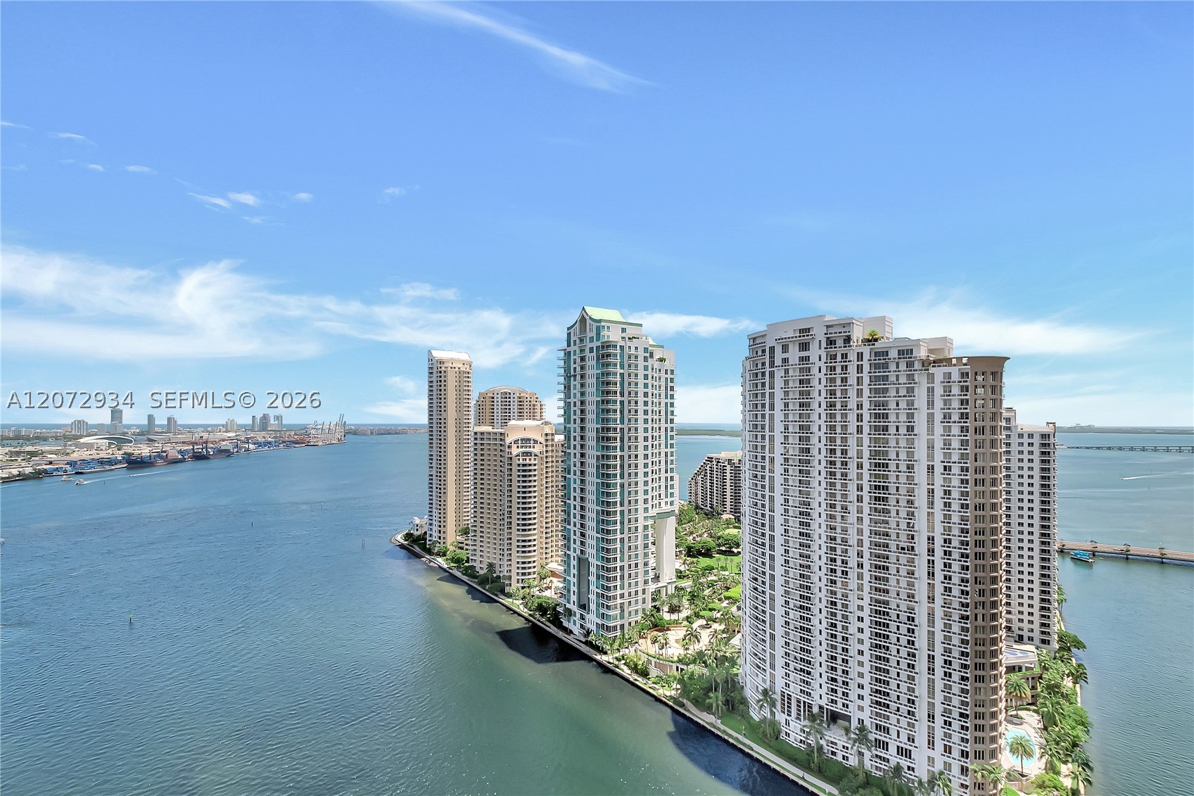 300 Biscayne Boulevard Way #2902E, Miami FL 33131