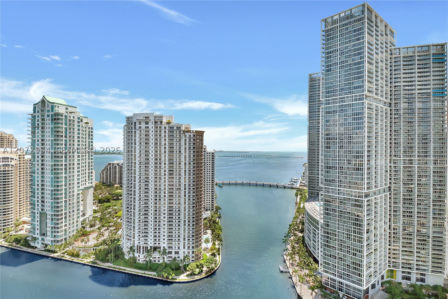 300 Biscayne Boulevard Way #2902E, Miami FL 33131