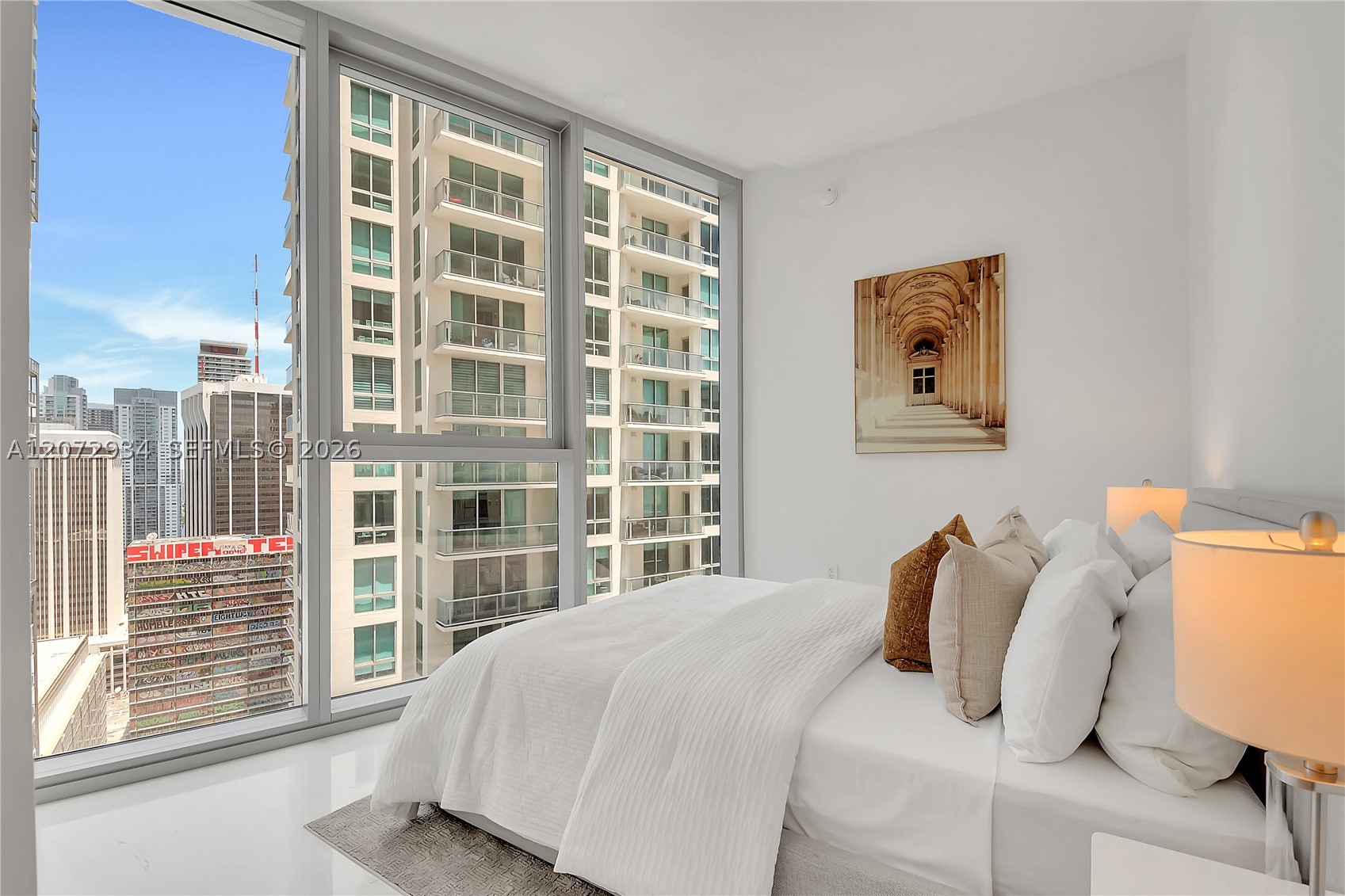300 Biscayne Boulevard Way #2902E, Miami FL 33131
