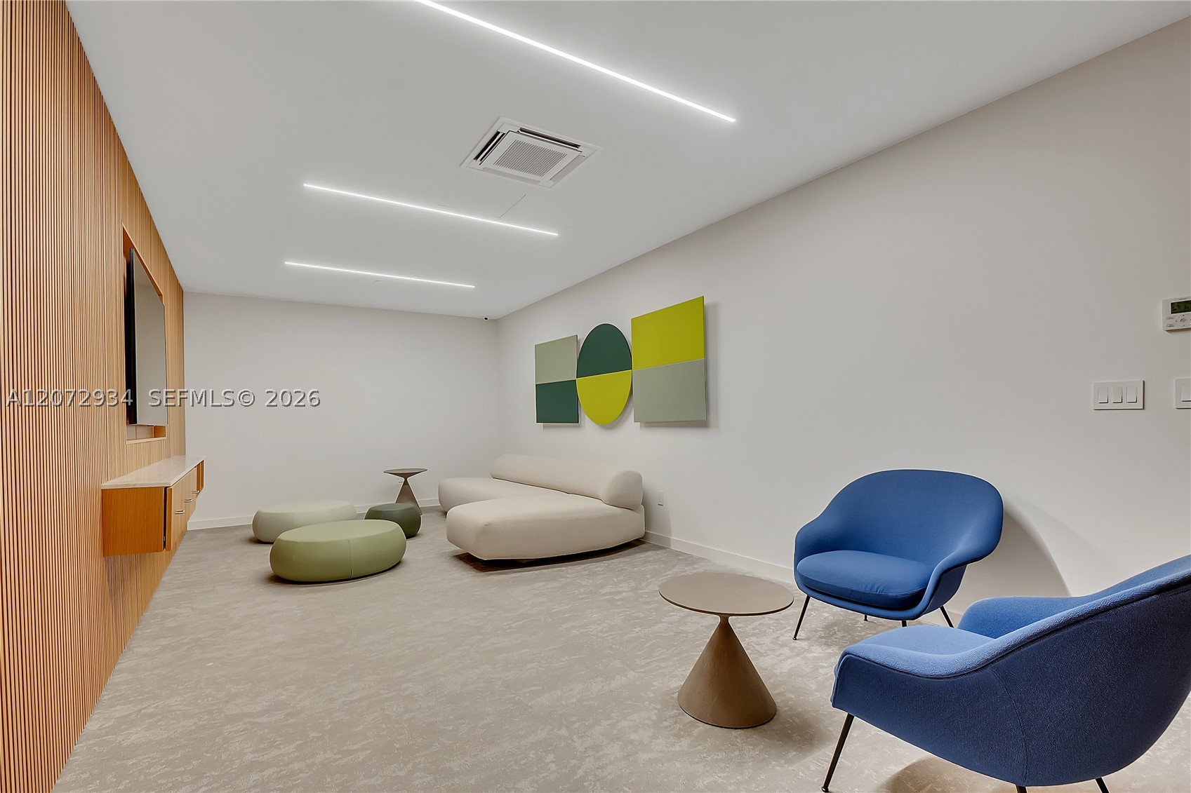 300 Biscayne Boulevard Way #2902E, Miami FL 33131