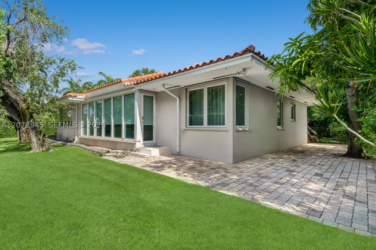 8901 Hawthorne Ave, Surfside FL 33154