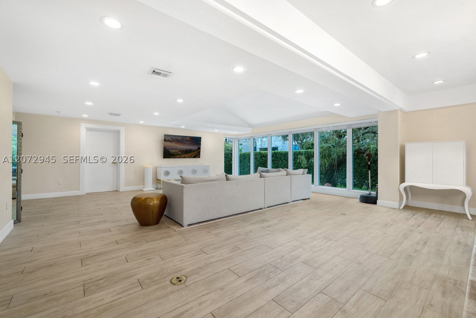 8901 Hawthorne Ave, Surfside FL 33154