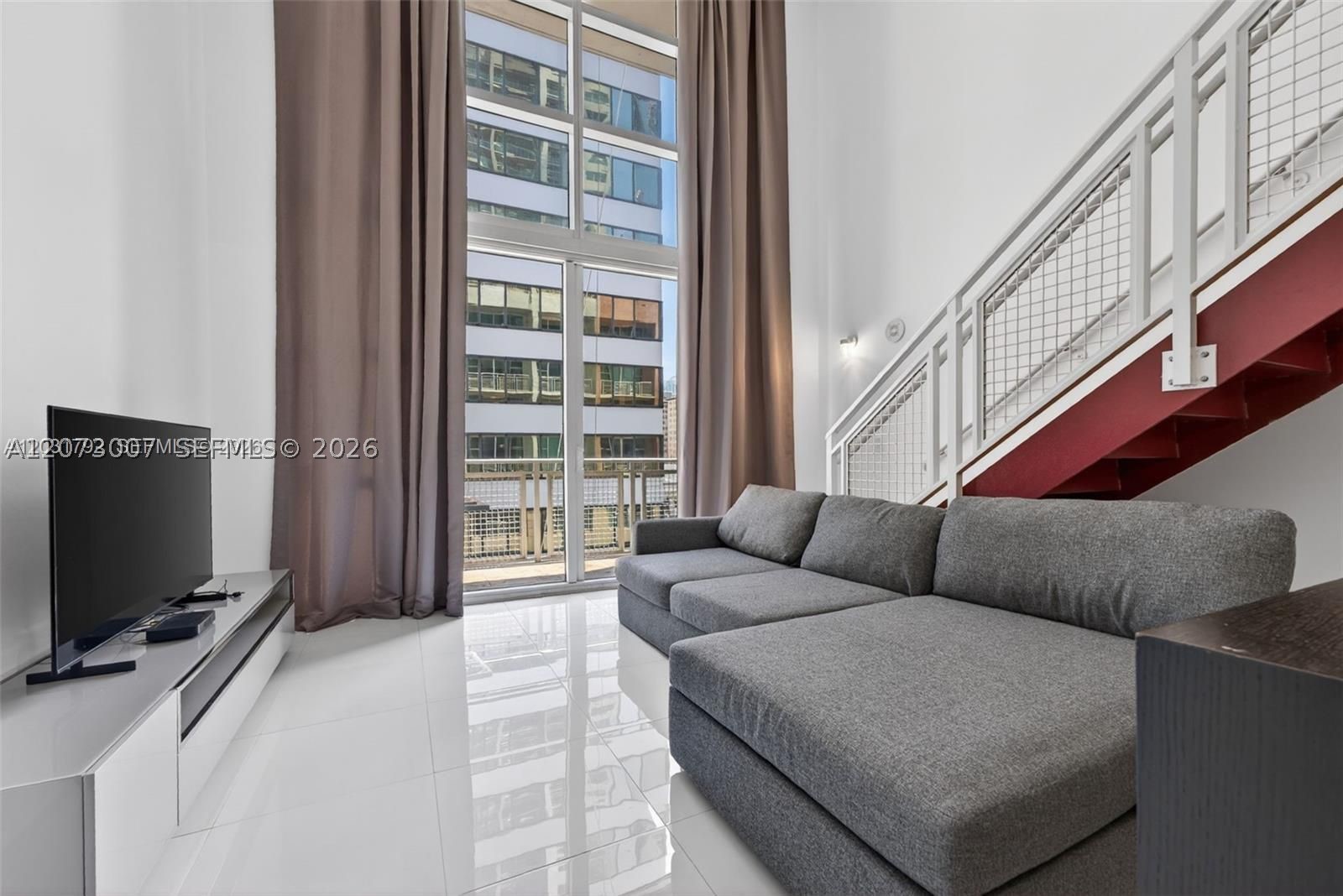 253 NE 2nd St #424, Miami FL 33132