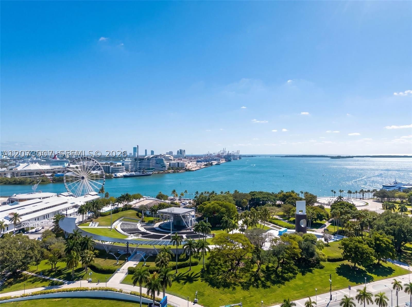 253 NE 2nd St #424, Miami FL 33132