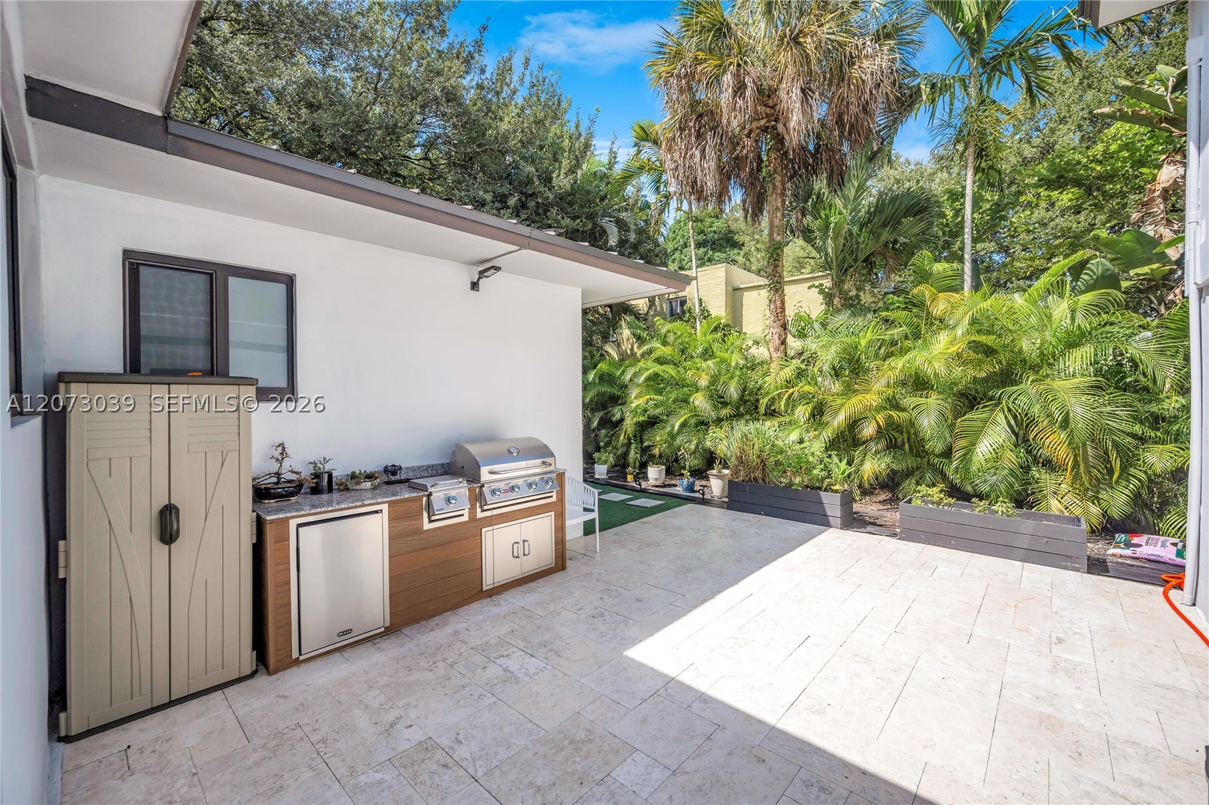 835 NE 120th St, Biscayne Park FL 33161