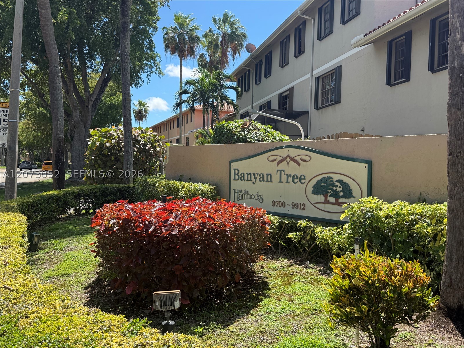 9716 Hammocks Blvd #101, Miami FL 33196