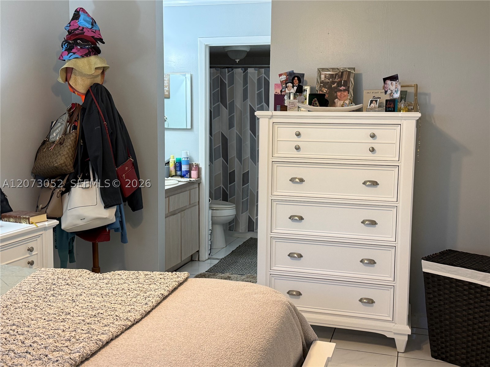 9716 Hammocks Blvd #101, Miami FL 33196
