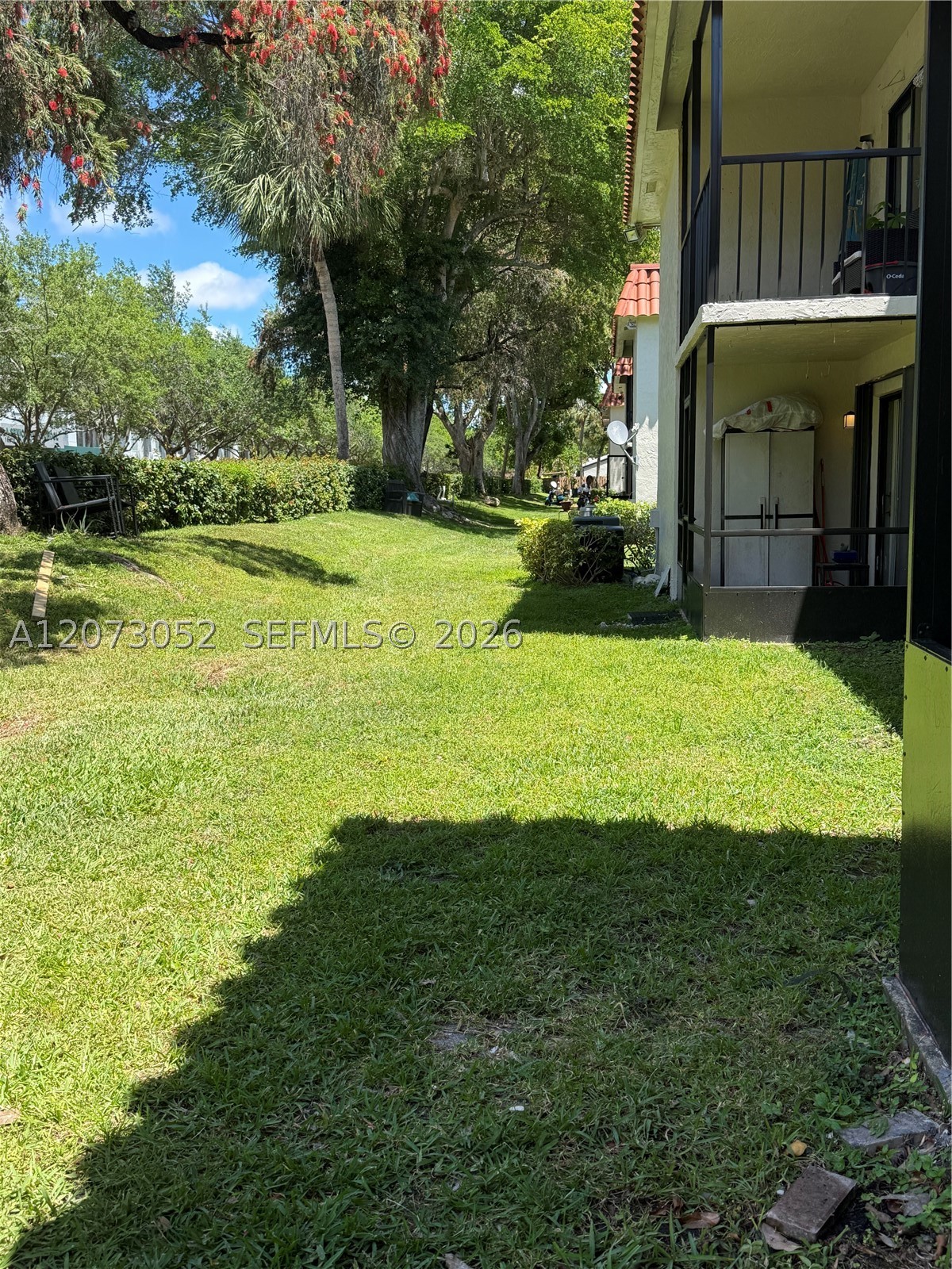 9716 Hammocks Blvd #101, Miami FL 33196