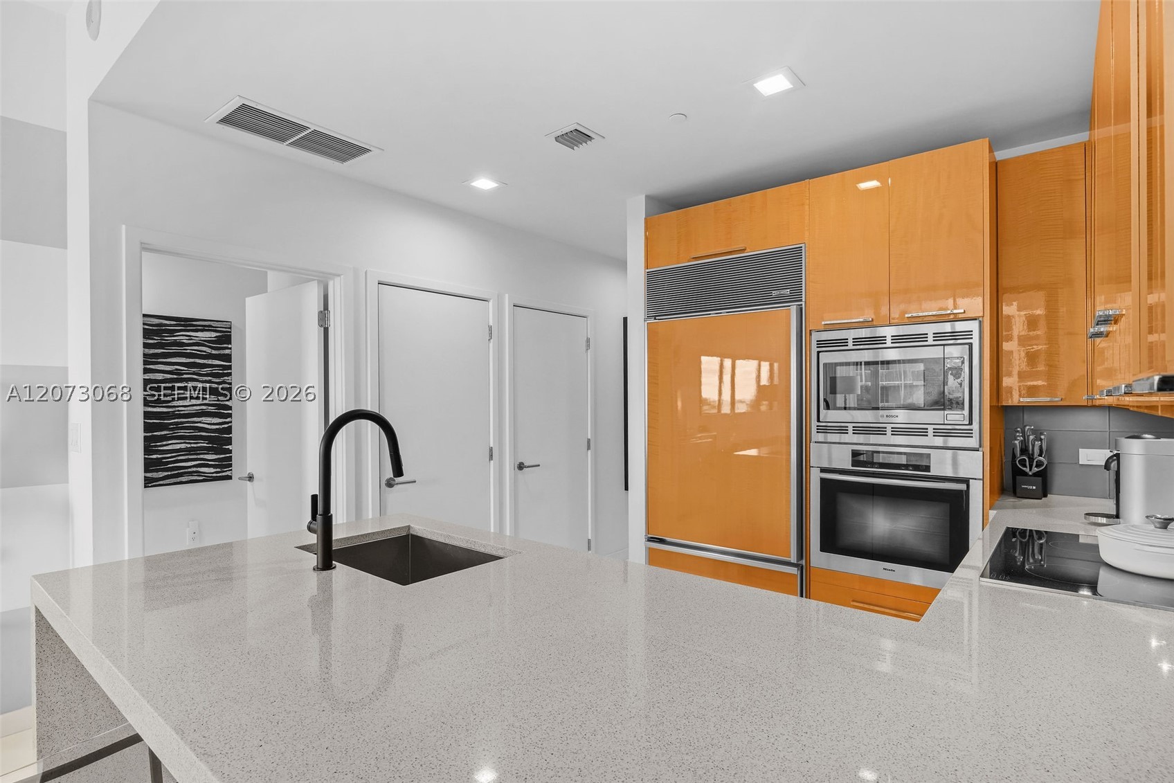 6799 Collins Ave #407, Miami Beach FL 33141