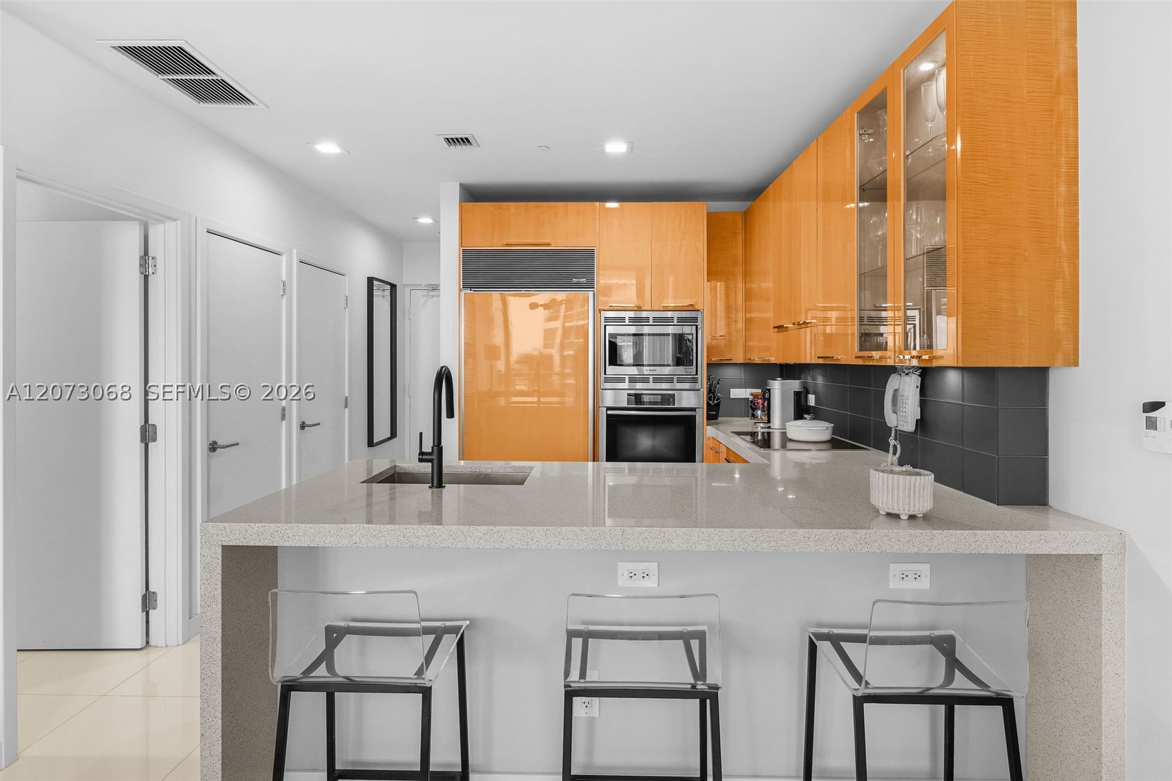 6799 Collins Ave #407, Miami Beach FL 33141