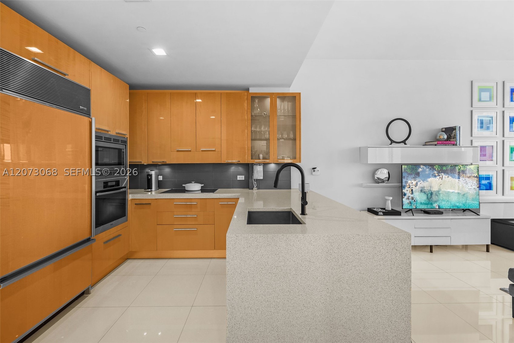 6799 Collins Ave #407, Miami Beach FL 33141