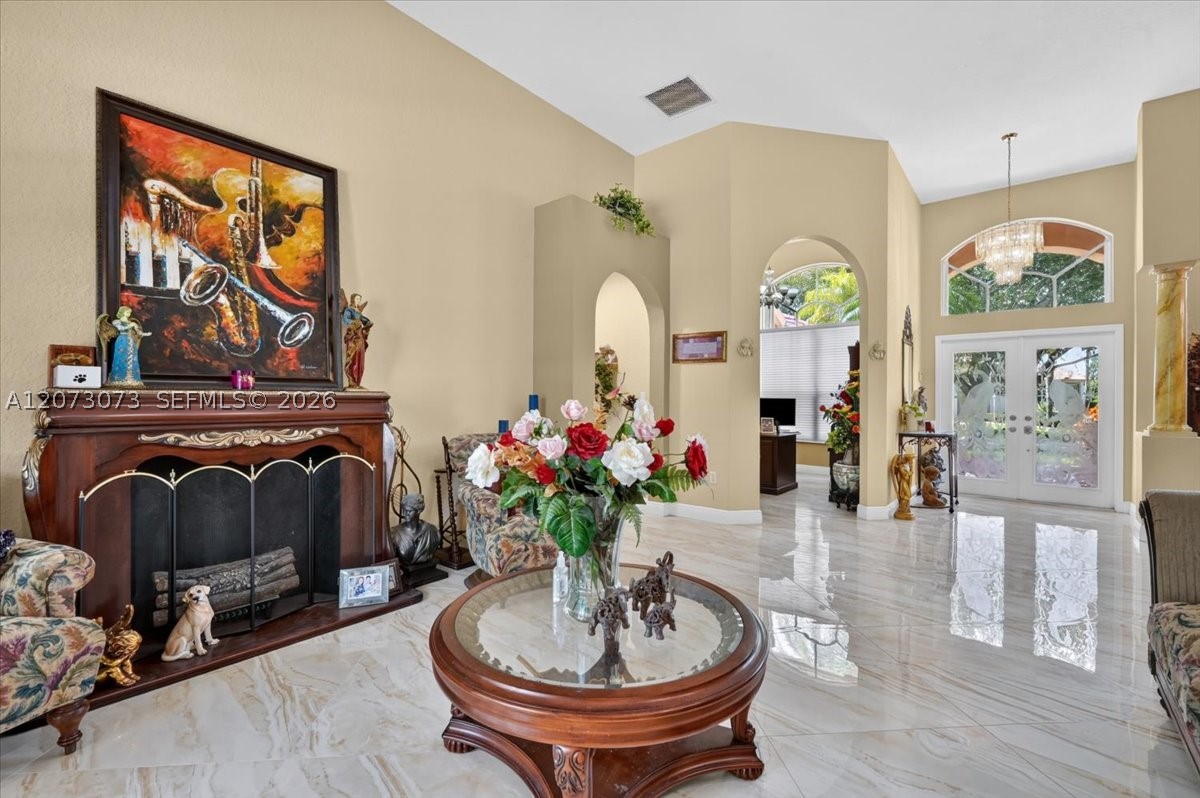 13845 NW 20th St, Pembroke Pines FL 33028